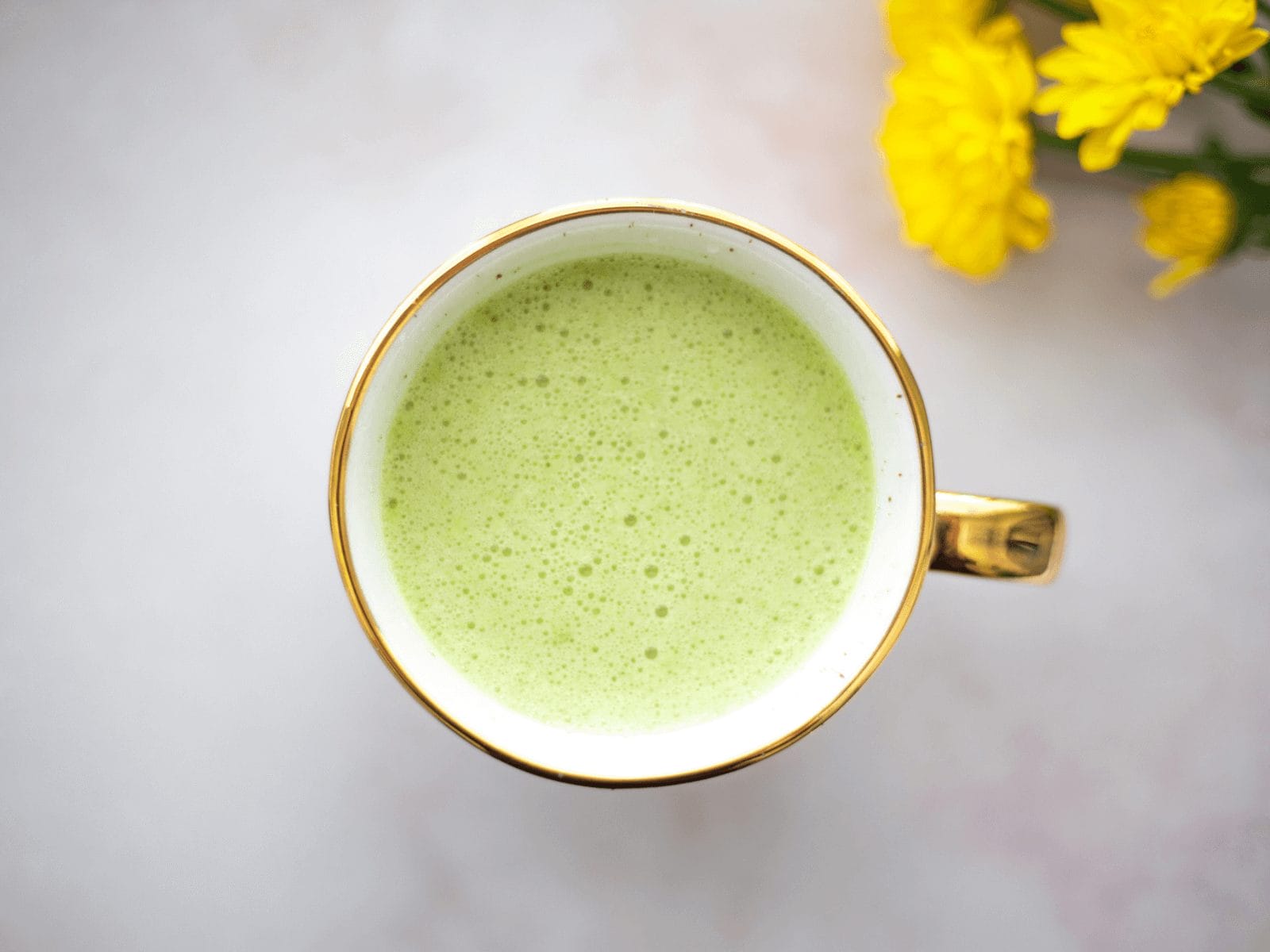 Matcha Green Tea Latte (Homemade & Creamy)