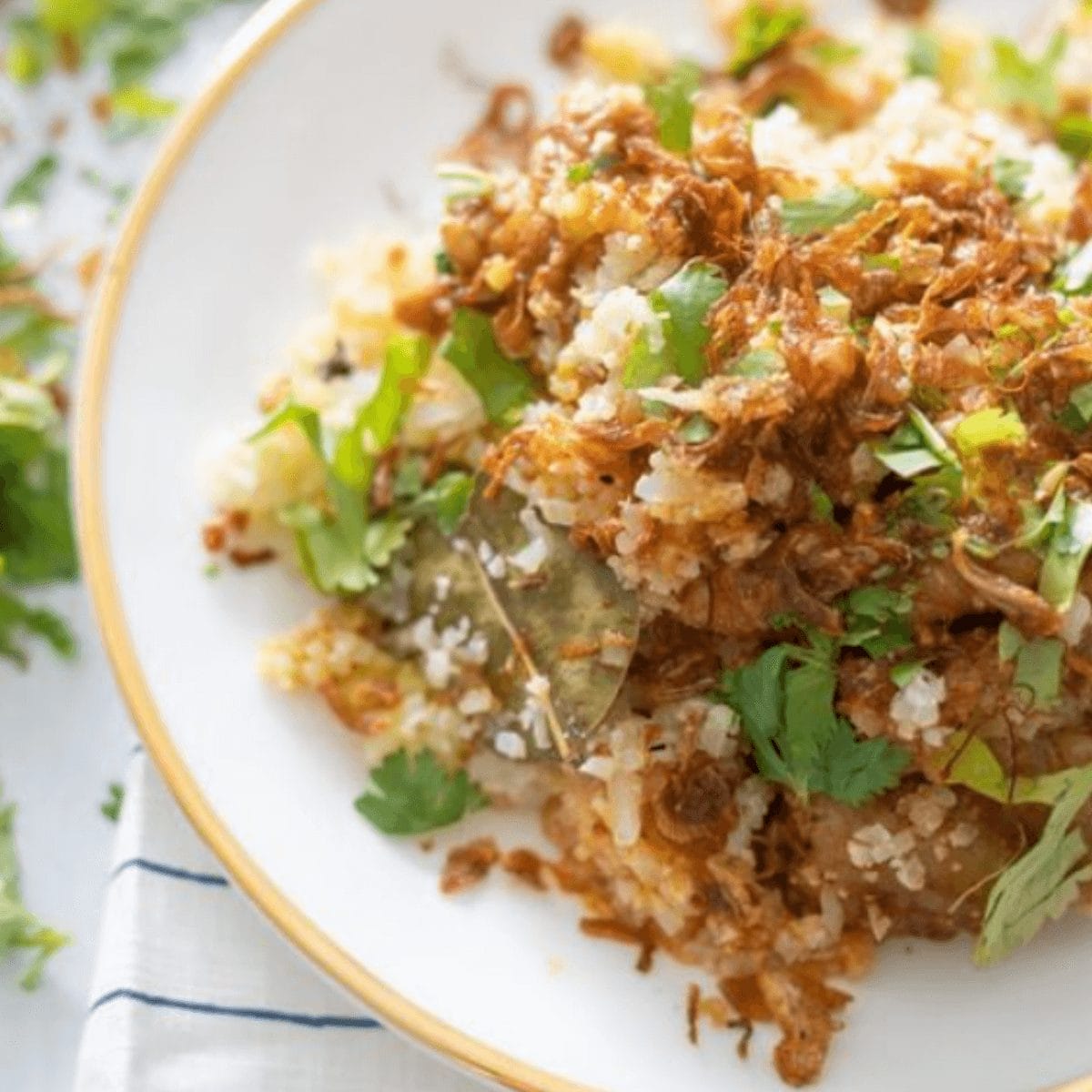 healthy low carb keto chicken biryani made with cauliflower rice and saffron spices